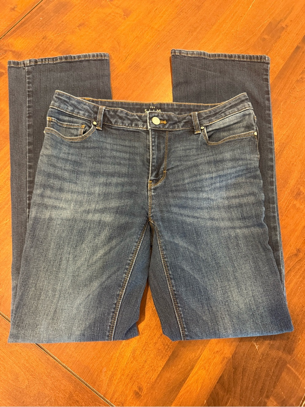 White House Black Market Slim Boot Jeans Women’s Size 10 32” Inseam